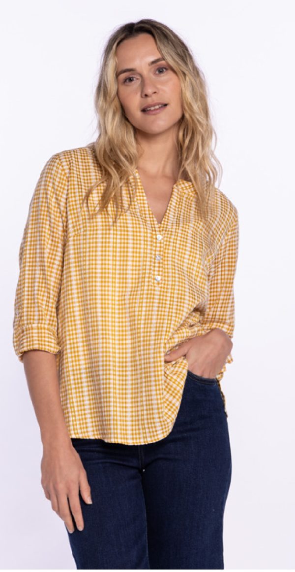 Blusa cuadritos manga tres cuartos